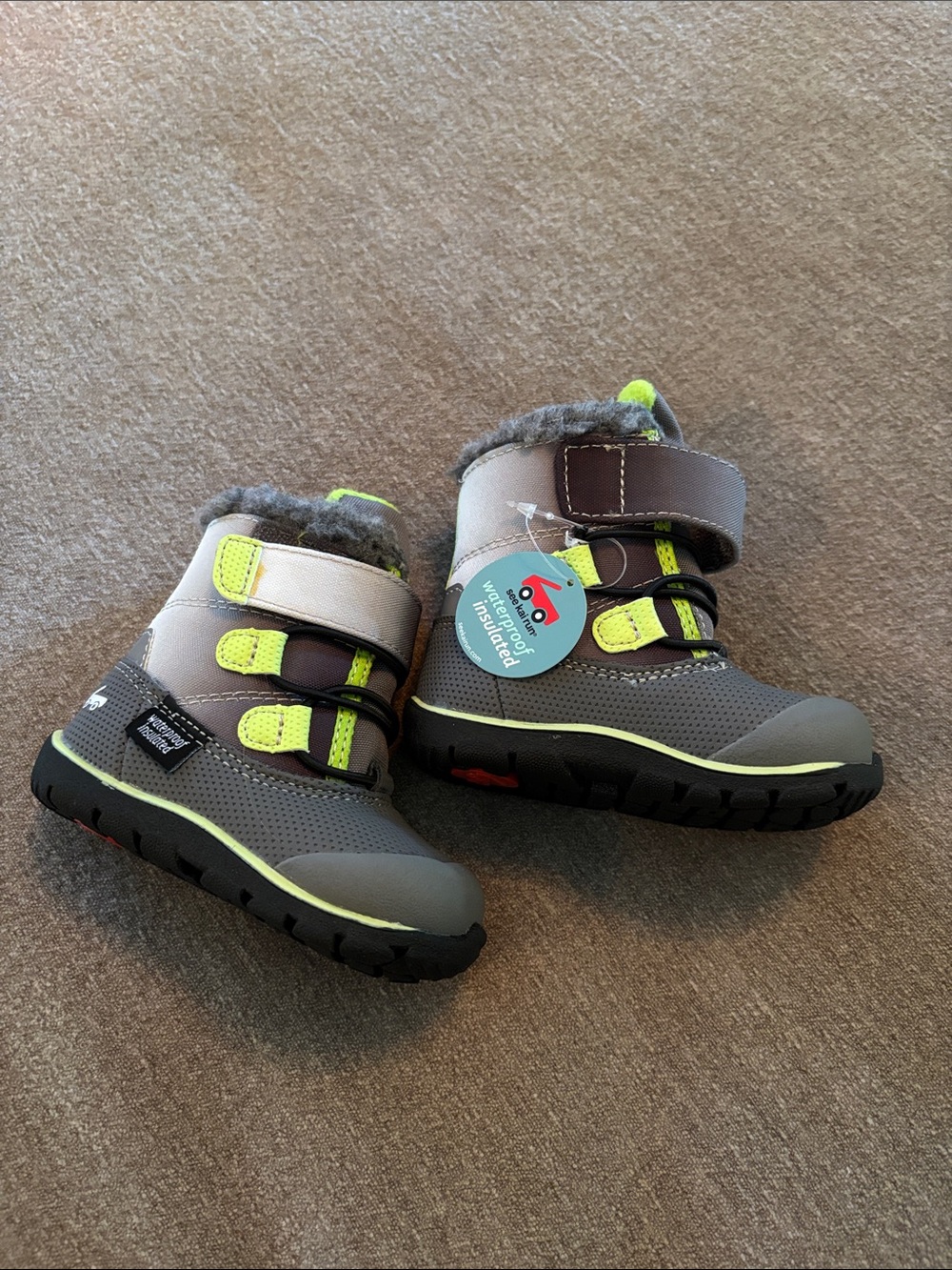 See Kai run waterproof insulated boots